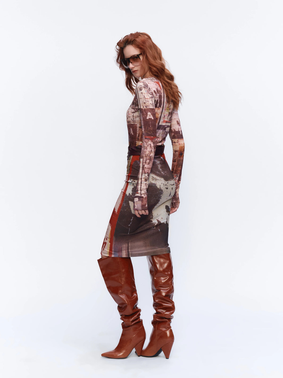 Graffiti-Print Lace-Waist Skirt — side and back