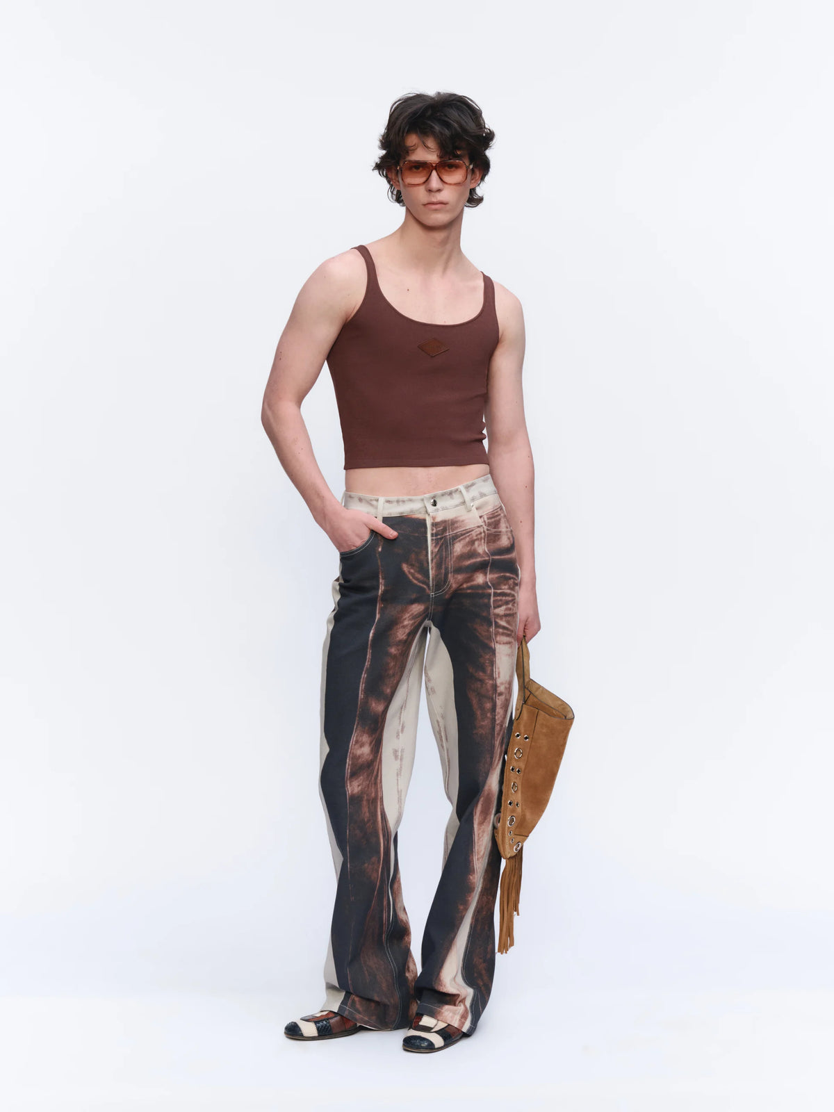 Logo-Patch Cropped Tank — full look