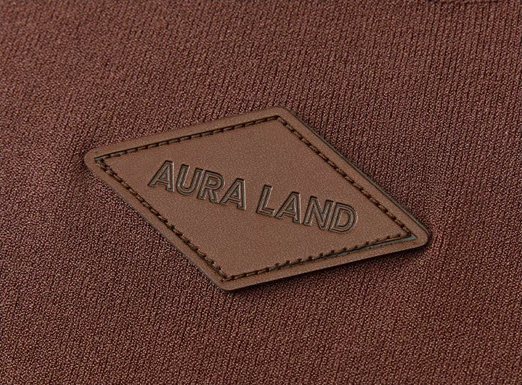 Logo-Patch Cropped Tank - brown logo patch detail