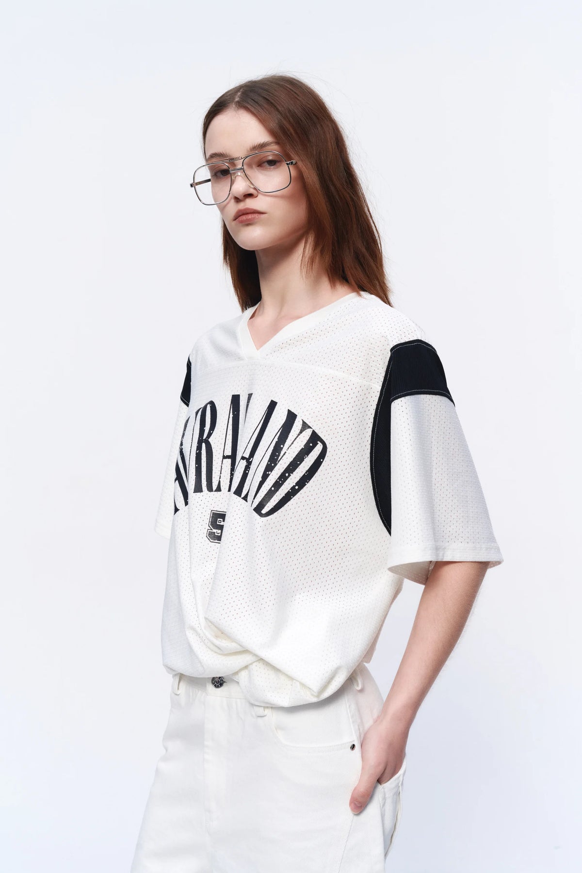 Printed Mesh V-Neck Jersey - model photograph