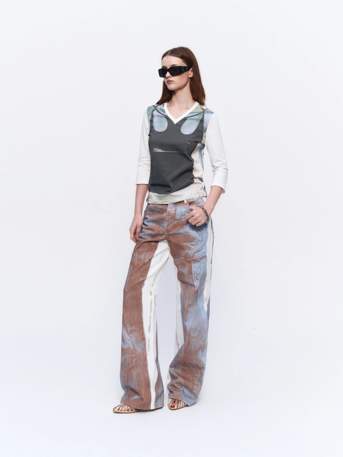 Printed Low-Rise Flared Jeans — full look